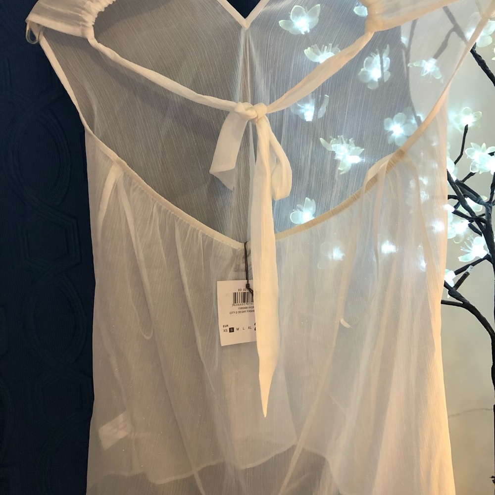 NEW TeX by Max Azria, Shimmery Ivory Sheer Top
